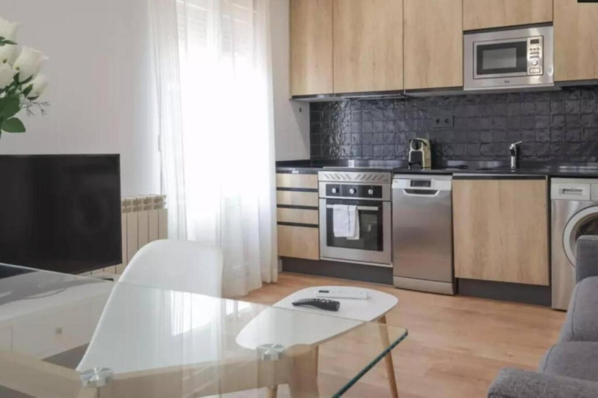 Diseno, Comodidad Y Ubicacion Ideal A Pocos Pasos De Madrid Rio Buitenkant foto